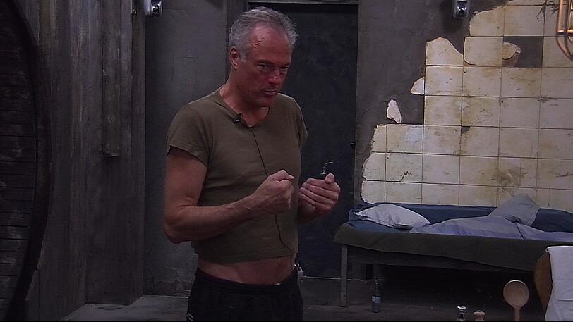 Weitere Bilder von Tag 5 im Big Brother Haus.