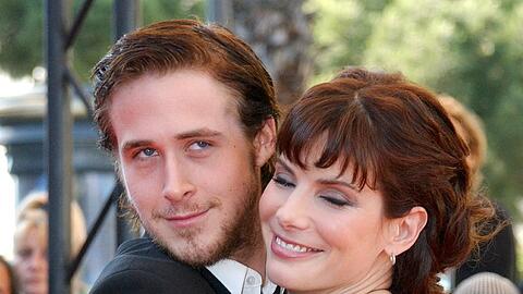 Sandra Bullock und Ryan Gosling zeigten ihre Liebe einst auch auf dem roten Teppich.