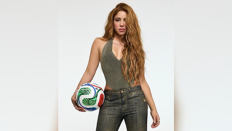 Shakira stellt mit "Dai Dai" zum zweiten Mal den offiziellen WM-Song. Shakira stellt mit "Dai Dai" zum zweiten Mal den offiziellen WM-Song.