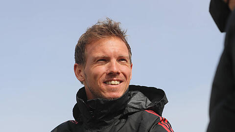 Hat derzeit gut lachen: Bayern-Trainer Julian Nagelsmann.