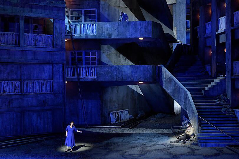 "Lady Macbeth von Mzensk" im Großen Festspielhaus.