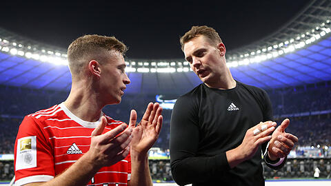 Die Führungsspieler des FC Bayern: Vize-Kapitän Joshua Kimmich und Spielführer Manuel Neuer.