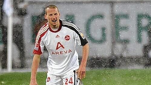 Kniefall bei der Club-Pleite in Köln und bald mit Schalke auf Höhenflug? Es sieht so aus, als hätte der FCN Peer Kluge schon abgeschrieben. Kniefall bei der Club-Pleite in Köln und bald mit Schalke auf Höhenflug? Es sieht so aus, als hätte der FCN Peer Kluge schon abgeschrieben.