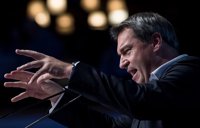 Auch, wenn er noch dementiert: Am liebsten würde Markus Söder wohl auch das Amt des Parteichefs von Horst Seehofer übernehmen. Söders Konkurrent ist Europapolitiker Manfred Weber.