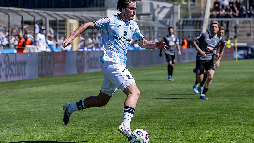 Tim Danhof trifft sehenswert bei Freisto&szlig; gegen Ulm.