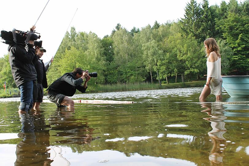 Bilder vom Shooting aus Hamburg: So ist der Deutsche Bauernkalender 2013 entstanden