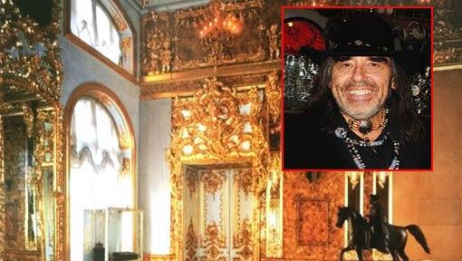 Das Bernsteinzimmer ist seit dem Zweiten Weltkrieg verschollen. Ekkehart Gurlitt (kl. Bild) glaubt, dass sein Cousin über den Verbleib des Zimmers bescheid weiß. Das Bernsteinzimmer ist seit dem Zweiten Weltkrieg verschollen. Ekkehart Gurlitt (kl. Bild) glaubt, dass sein Cousin über den Verbleib des Zimmers bescheid weiß.