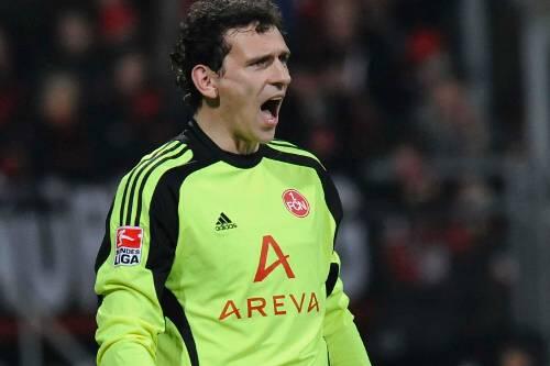 "Ich bleibe definitiv": Club-Keeper Raphael Schäfer.
