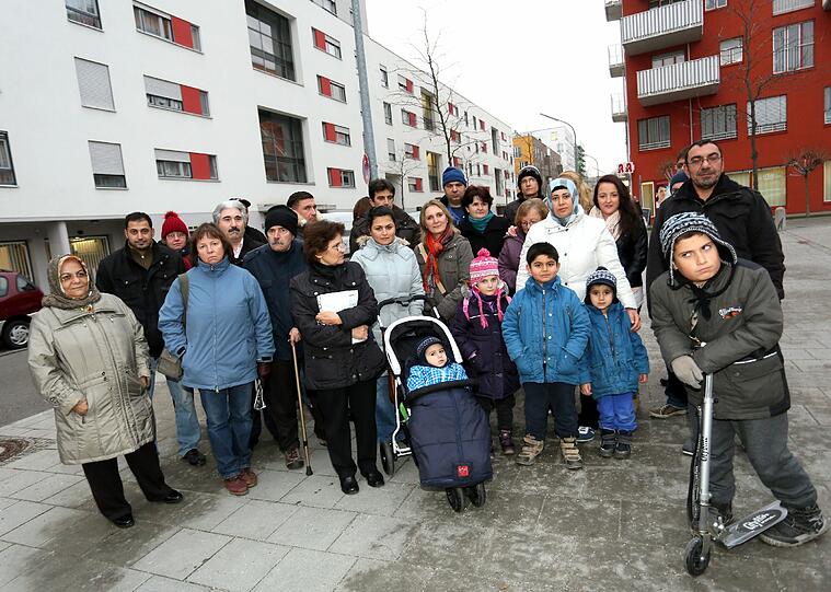 15 Prozent mehr wollte die GBW von diesen Mietern am Ackermannbogen. Die AZ berichtete, Unterstützer protestierten. Jetzt wurde die Mieterhöhung gestoppt - vorerst.