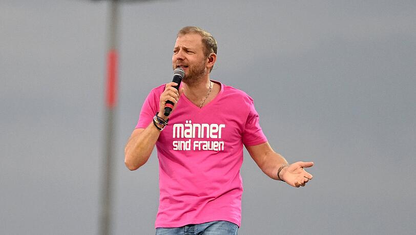 Mario Barth wurde von Gabalier als Überraschungsgast engagiert
