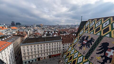 Blick vom Nordturm des Stephansdoms auf Wien.