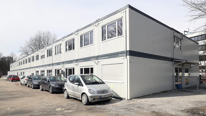 Standort Stadtpark: Hier sollen neue Container aufgestellt werden falls dieser Standort für die Waldorfschule ausgewählt wird. Standort Stadtpark: Hier sollen neue Container aufgestellt werden falls dieser Standort für die Waldorfschule ausgewählt wird.