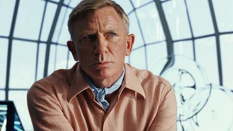 Daniel Craig als Detektiv Benoit Blanc in "Glass Onion".