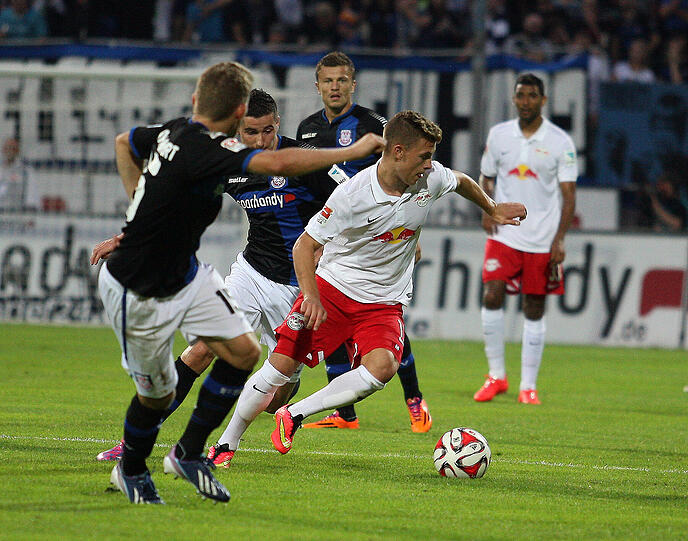 Transfer zum FC Bayern für 7 Millionen Euro: Das ist Joshua Kimmich. Bilder von seinem Einsatz bei RB Leipzig.