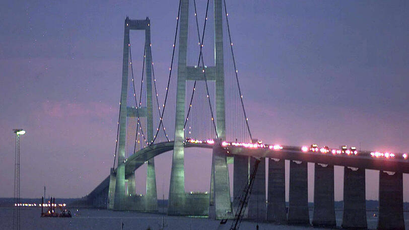 Die Brücke Storebaelt über den Großen Belt verbindet die dänischen Inseln Seeland und Fünen. (Archivbild).
