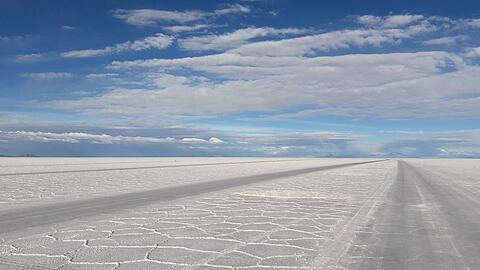 Bolivien verfügt über die weltweit größten Lithiumreserven. (Archivbild)