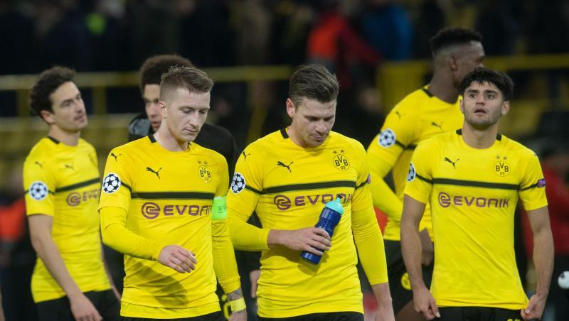 Rechte Freude über den Achtelfinaleinzug will sich bei Spielern von Borussia Dortmund nach dem 0:0 gegen Brügge nicht einstellen. Rechte Freude über den Achtelfinaleinzug will sich bei Spielern von Borussia Dortmund nach dem 0:0 gegen Brügge nicht einstellen.