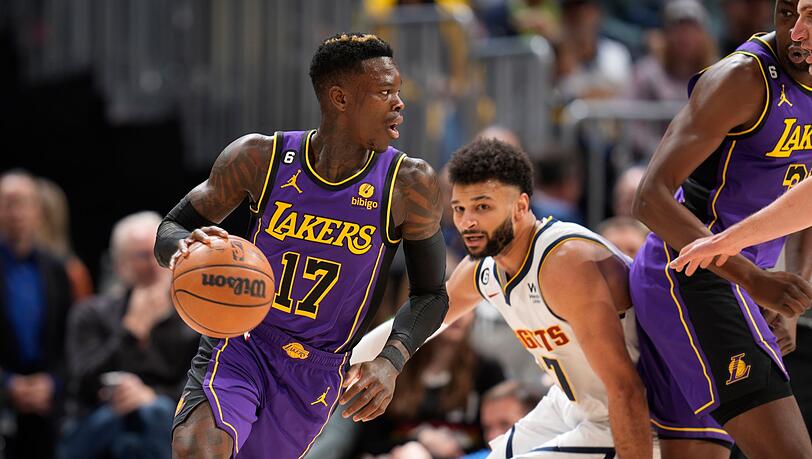 Dennis Schröder (l) kam auf 14 Punkte und vier Assists, er traf keinen seiner fünf Versuche von der Drei-Punkte-Linie.