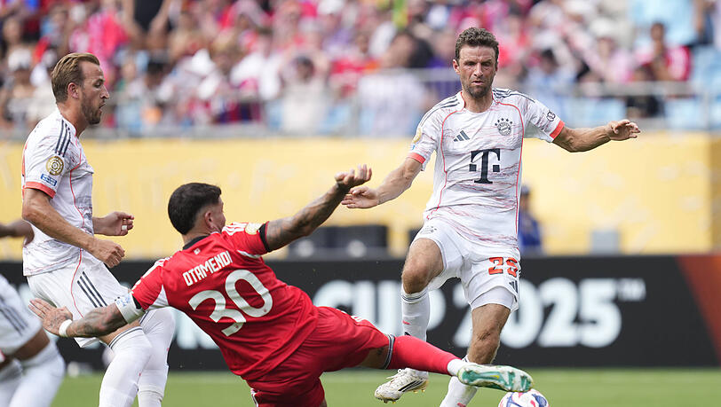 Hatten in der Hitze von Charlotte ordentlich zu kämpfen: Die Bayern um Thomas Müller.