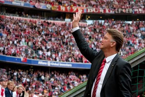 &bdquo;Natürlich vertrage ich Kritik", sagt Bayern-Trainer Louis van Gaal, &bdquo;ich höre jeden Tag auf meine Spieler und setze um, was sie sagen.&ldquo; Foto: Bongarts/Getty Images