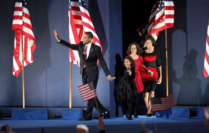 Auch seine Familie unterstützt ihn im Wahlkampf. Als Barack Obama 2009 gewählt wurde, war er der jüngste US-Präsident aller Zeiten.
