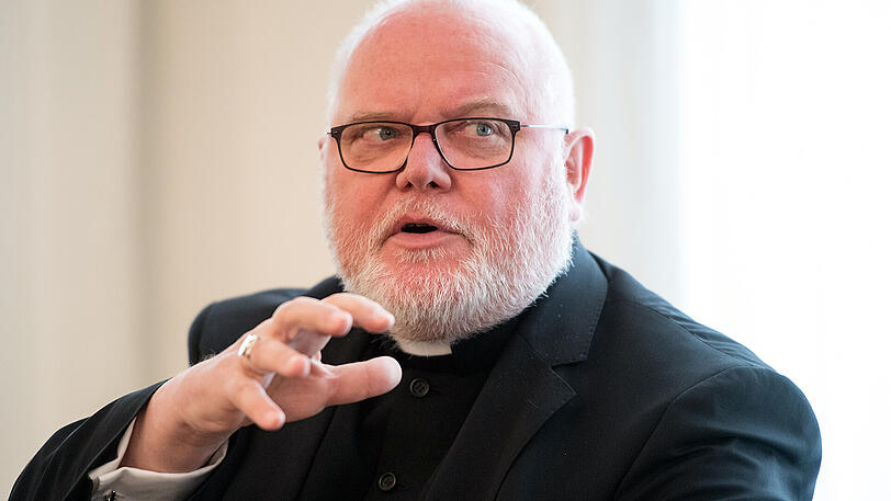 Kardinal Marx wünscht sich, dass die Ehe für alle durch das Verfassungsgericht überprüft wird.