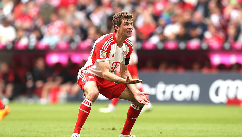 Thomas Müller - nicht zu Nationalmannschaft nominiert worden - nutzt seine Sommerpause um eine nicht zufriedenstellende Saison aus dem Kopf zu bekommen.