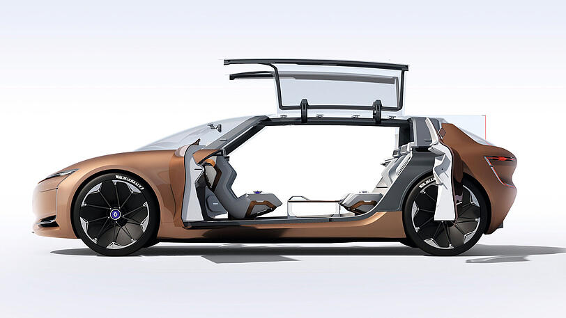 Filigrane Dachkonstruktion, Lounge-Atmosphäre im Innenraum: der Renault Symbioz.