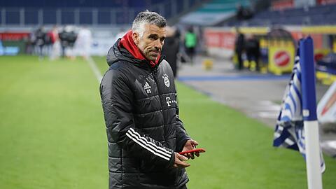 Siegpflicht: Coach Danny Schwarz und Bayern II.