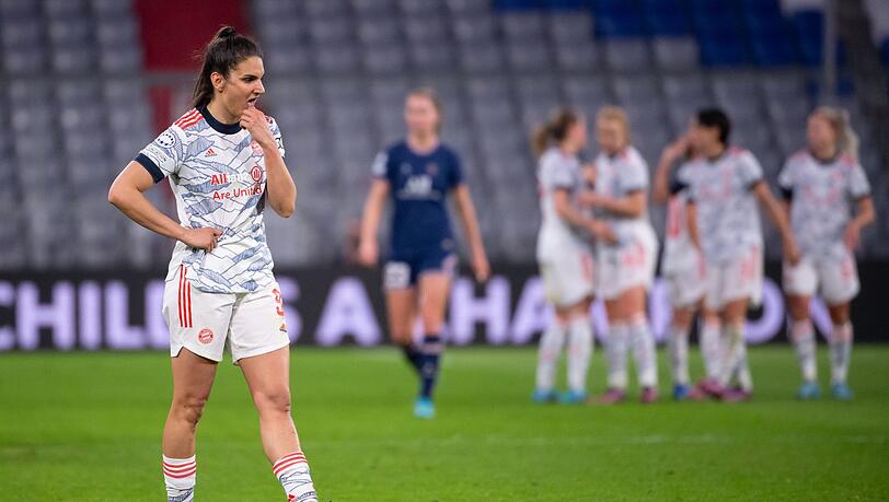 Die Fußballerinnen des FC Bayern München unterlagen Paris Saint-Germain mit 1:2.