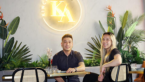 Die Geschwister Duc Tai und Huong Tra Nguyen. Er kümmert sich vorwiegend um die Küche, sie um Wein, Cocktails und das ganze Drumherum