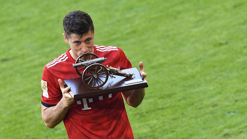 Robert Lewandowski kann sich am Samstag die Torjägerkanone sichern. Robert Lewandowski kann sich am Samstag die Torjägerkanone sichern.