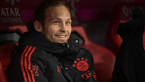 Bankdrücker mit guter Laune - Daley Blind hat noch keinen Pflichtspiel-Einsatz beim FC Bayern.