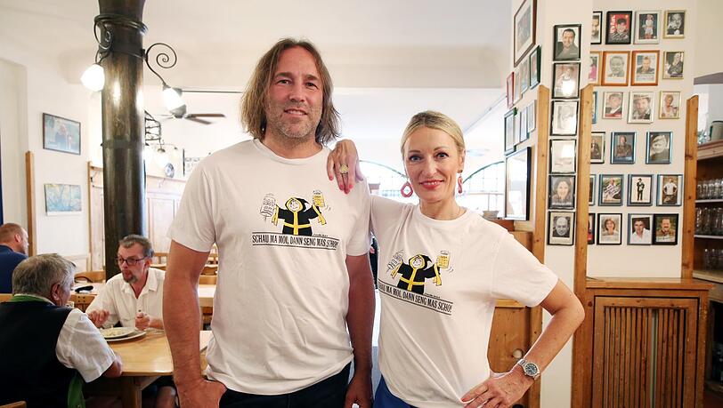 Monika Gruber und Roland Hefter. Monika Gruber und Roland Hefter.