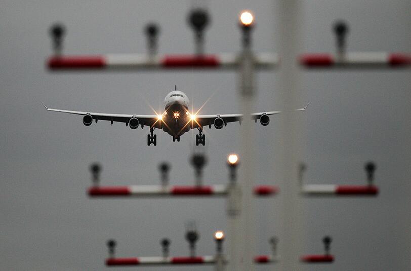 Eine Lufthansa-Maschine musste wegen eines Triebwerkfehlers ihren Flug nach Atlanta abbrechen und zum Frankfurter Flughafen zurückkehren