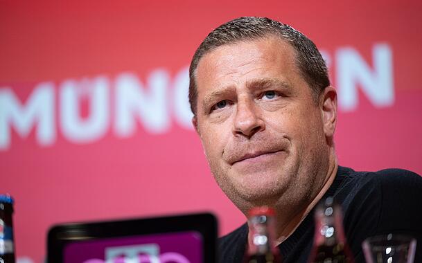Bayern-Sportchef Max Eberl hält sich mit Äußerungen zu Tah-Wechsel zurück (Archiv). Bayern-Sportchef Max Eberl hält sich mit Äußerungen zu Tah-Wechsel zurück (Archiv).