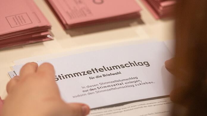 Immer mehr Wahlberechtigte greifen auf die Möglichkeit der Briefwahl zurück. (Symbolbild)