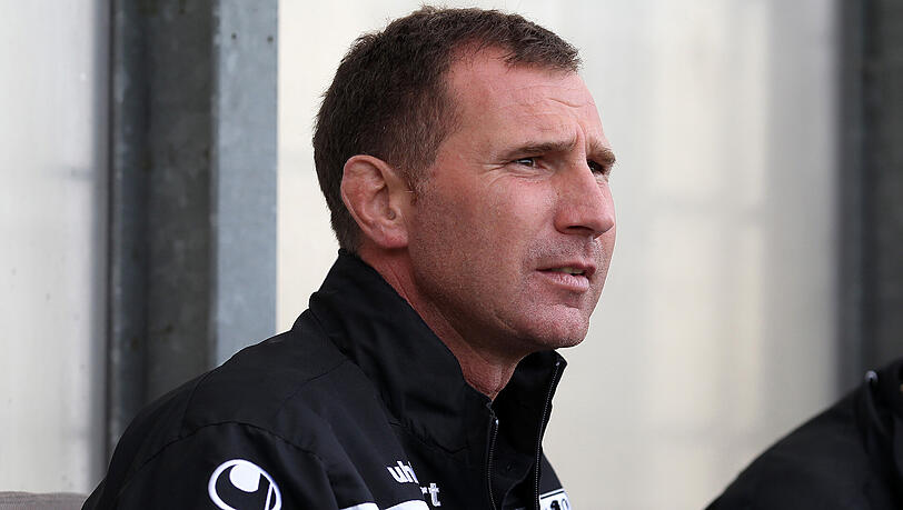 Bernhard Winkler, Ex-Torjäger des TSV 1860, stieg 1994 mit den Löwen in die Bundesliga auf.. Bernhard Winkler, Ex-Torjäger des TSV 1860, stieg 1994 mit den Löwen in die Bundesliga auf..