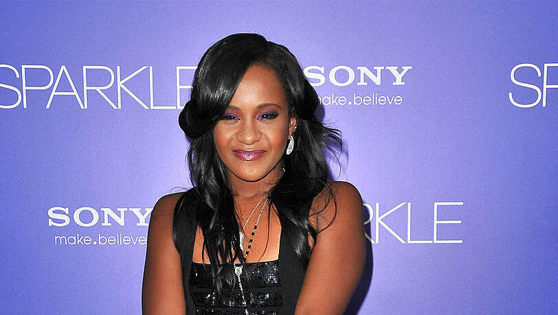Bobbi Kristina liegt seit Anfang des Jahres mit irreperablen Hirnschäden im Koma. Bobbi Kristina liegt seit Anfang des Jahres mit irreperablen Hirnschäden im Koma.
