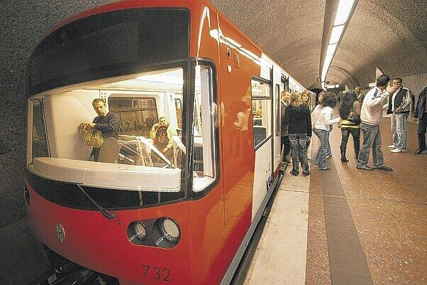 Am 15. Juni geht es los: Die fahrerlose U-Bahn nimmt ihren täglichen Betrieb auf &ndash; und mit ihr ein neuer VAG-Fahrplan.