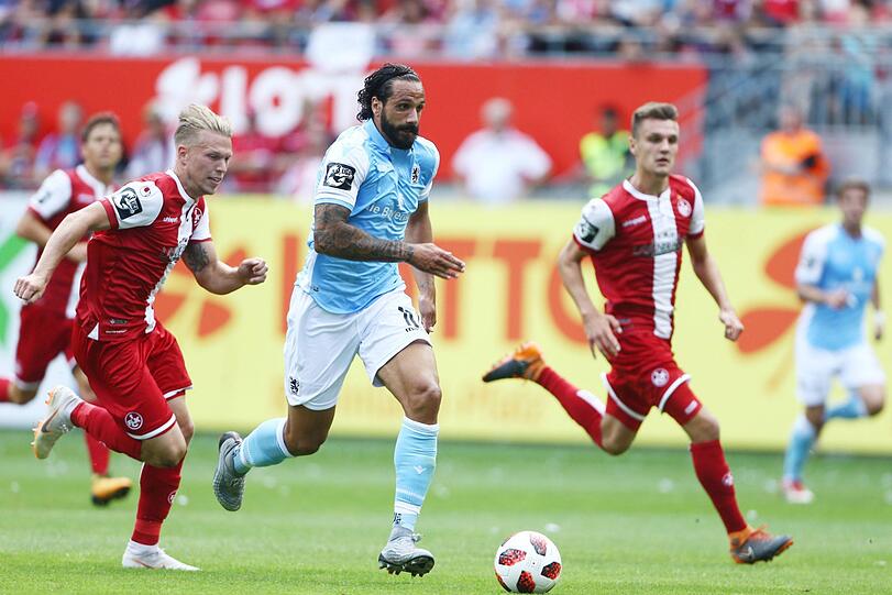ADRIANO GRIMALDI NOTE 3 Neues Sechzger-Schlitzohr. Einige versteckte Fouls, nur teils gepfiffen. Sorgte für Sechzigs Pfostentreffer-Premiere in Liga drei und gefiel durch die ein oder andere spielstarke Aktion.