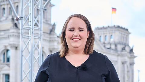 Pflegende Angehörige sind für Ricarda Lang "die oft zu wenig gesehene Säule unseres Gesundheitssystems".