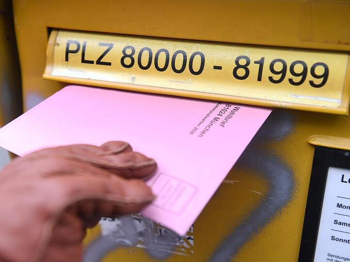 Demokratie in Zeiten des Coronavirus: Die Zahl der Briefwähler ist in Bayern deutlich gestiegen.