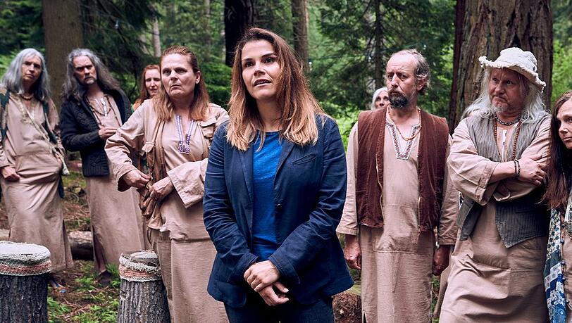 "Mord mit Aussicht: Die letzten ihrer Art": Als Aussteigerin getarnt ermittelt Marie Gabler (Katharina Wackernagel, M.) unter Hippies.