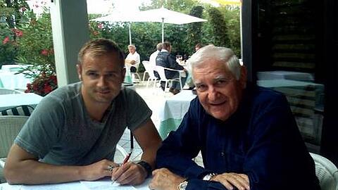 Petar Radenkovic beim Interview mit AZ-Reporter Oliver Griss.