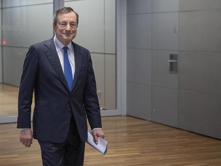 Der ehemalige EZB-Präsident Mario Draghi soll am 31. Januar im Schloss Bellevue das Bundesverdienstkreuz erhalten.