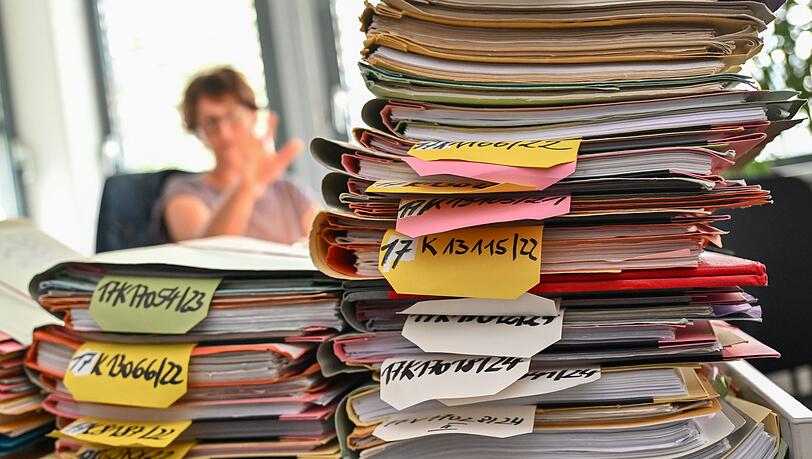 Bürokratie legt Politik und Wirtschaft lahm (Archivbild)