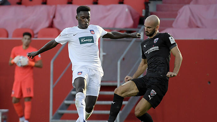 Merveille Biankadi (links) wechselt zum 1. Januar 2021 auf Leihbasis zu den Löwen.
