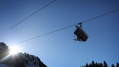 Endlich wieder Skifahren - das ist ab Sonntag im Allgäu möglich. (Archivbild)