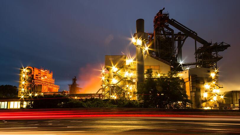 Im Saarland werden Milliarden für den Umbau der Stahlproduktion investiert. (Archivbild) Im Saarland werden Milliarden für den Umbau der Stahlproduktion investiert. (Archivbild)